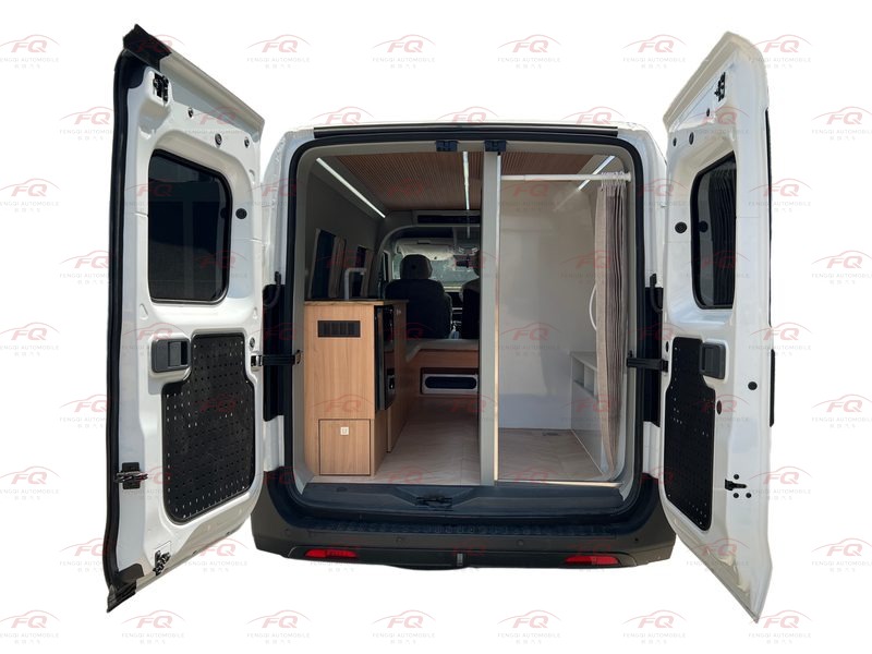 Sinotruk HOWO Vanguard Camper Van