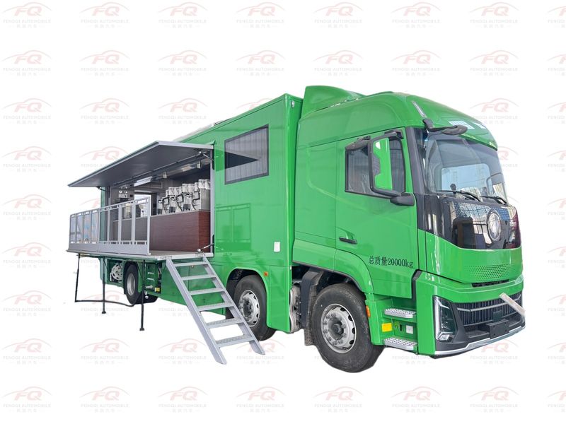 Foton Auman Galaxy 8×4 Large Shelter Kitchen Truck