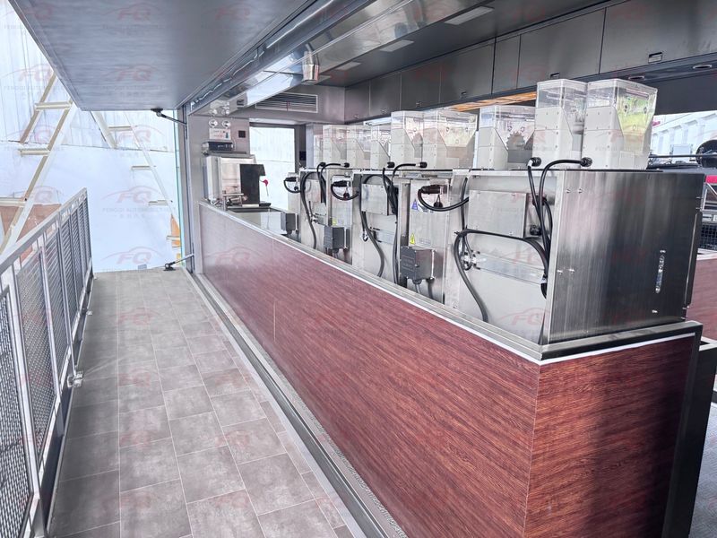 Foton Auman Galaxy 8×4 Large Shelter Kitchen Truck