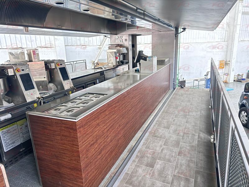 Foton Auman Galaxy 8×4 Large Shelter Kitchen Truck