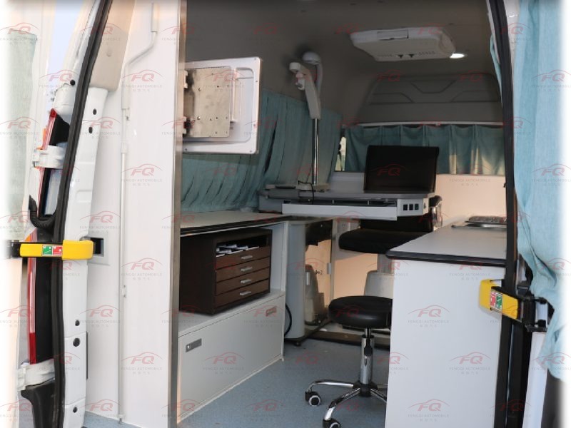 JMC Ford Transit V362 Optometry Vehicle