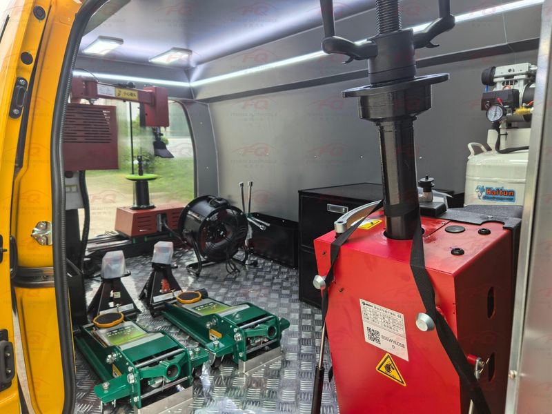 Chery Karry Jiangtun E7 Electric Tire Repair Truck