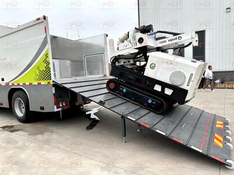 XCMG Hanfeng G5 Electric Road Detection Vehicle