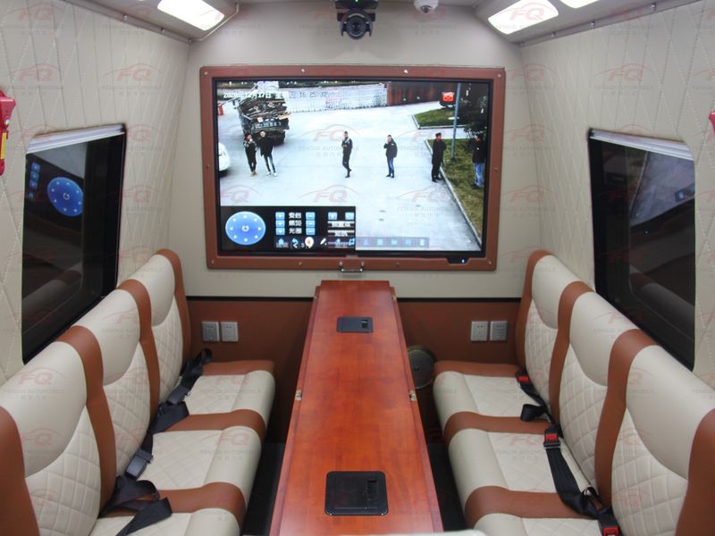 IVECO Daily Medical Emergency Command Vehicle