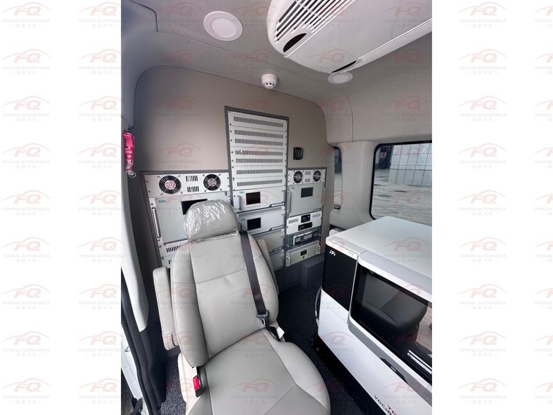 IVECO Daily M1-33S Environmental Monitoring Vehicle | Mobile Air & Water Quality Inspection Van