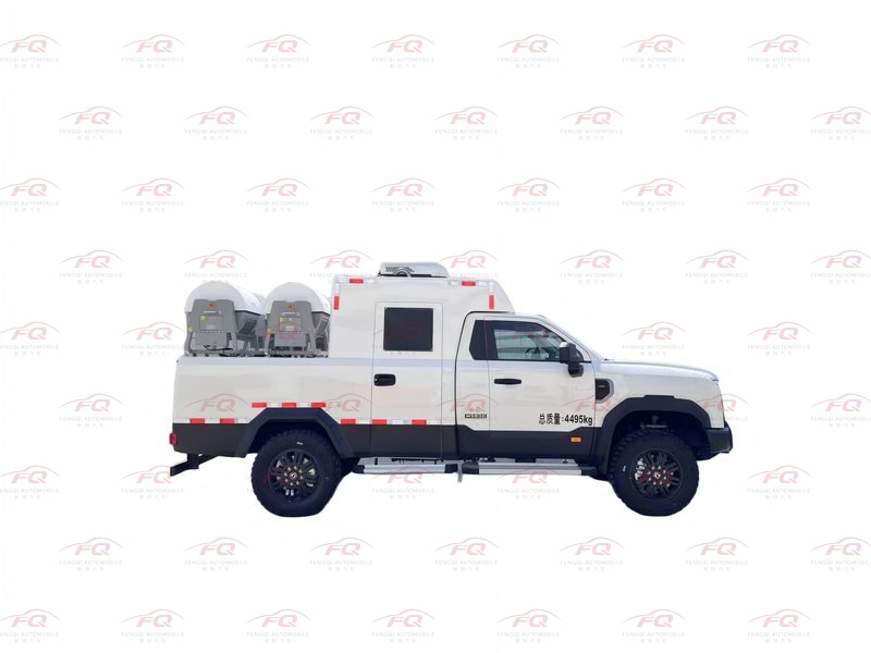Dongfeng Mengshi M20 4×4 UAV-Kommandofahrzeug