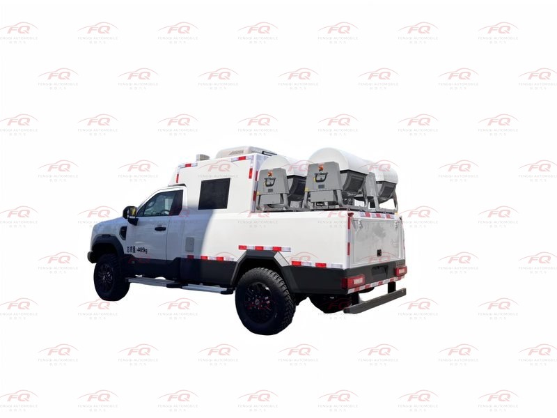 Dongfeng Mengshi M20 4×4 UAV-Kommandofahrzeug